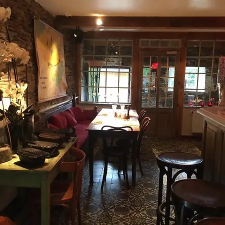 Lik Thuus Bed and Breakfast Bièvre